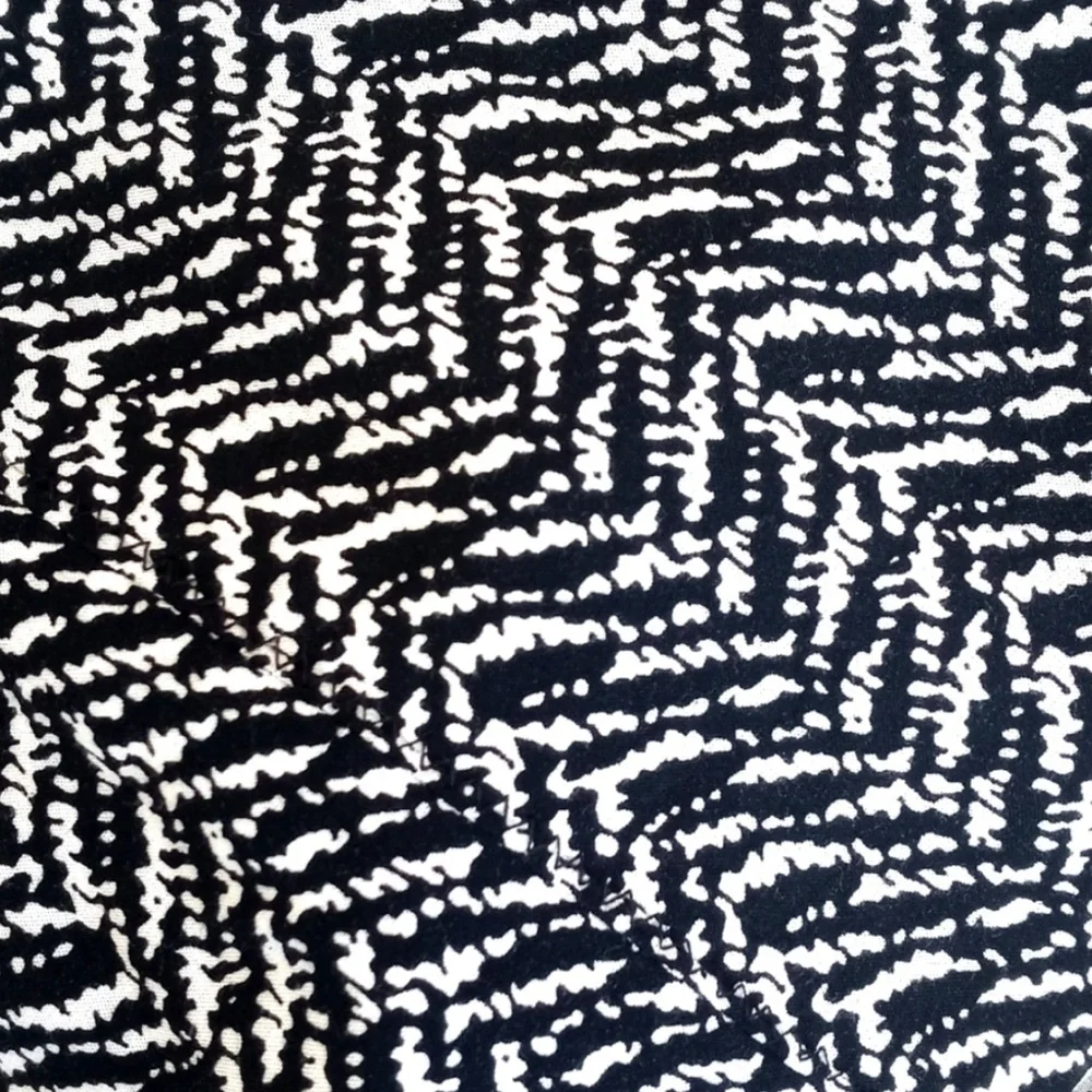 Daniel Rainn Women’s Rayon Bohemian Tribal Print 3/4 Sleeve V Neck Blouse M - Picture 15 of 16